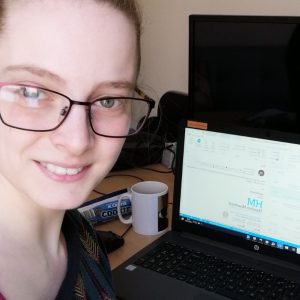 https://staging.hazelton-mountford-new.bydesignreligion.co.uk/app/uploads/2020/05/Keep-in-touch-with-friends.jpg