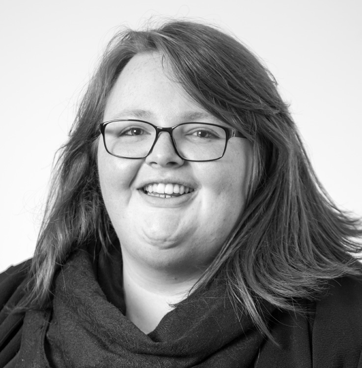https://staging.hazelton-mountford-new.bydesignreligion.co.uk/app/uploads/2022/02/ellieJones.jpg