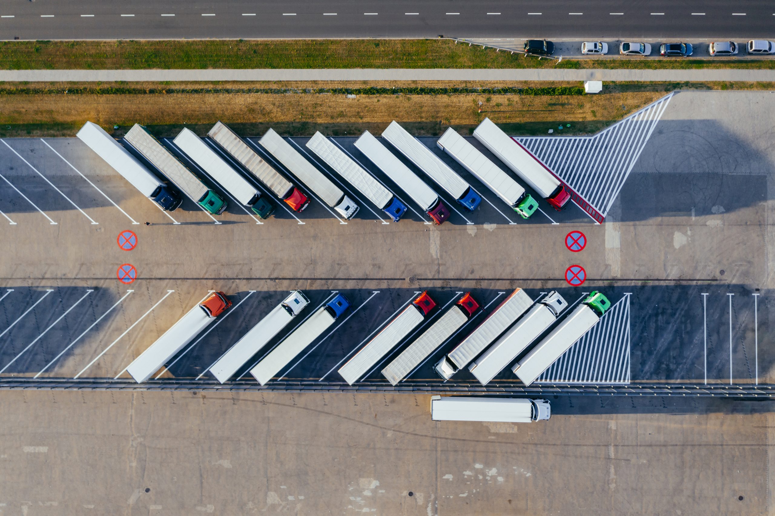 https://staging.hazelton-mountford-new.bydesignreligion.co.uk/app/uploads/2023/10/pexels-photo-2800121-scaled-1.jpeg